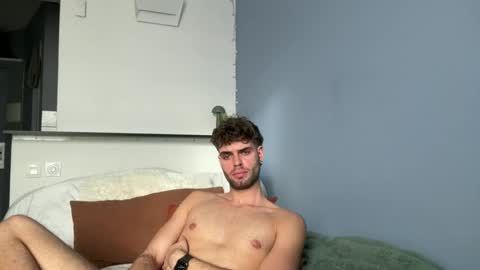 Broke Scholar online show from January 2026 01:39:01 PM