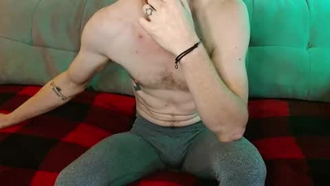Snapshot of thecarrguyy chatting on September 2025 04:29:02 PM Thatcarrguyy online show from September 2025 04:29:02 PM