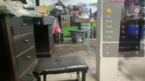Thatcarrguyy online show from August 2026 10:30:01 PM