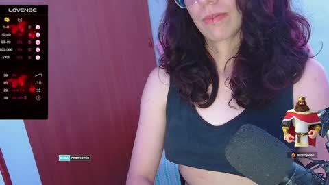 Snapshot of thecherry_paulette chatting on December 2024 01:43:01 AM Paulette online show from December 2024 01:43:01 AM