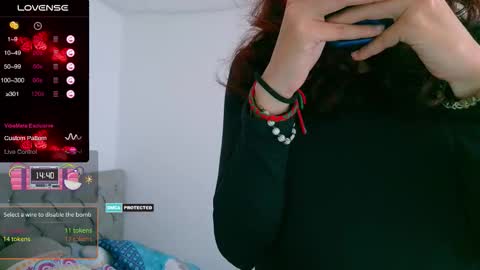 Snapshot of thecherry_paulette chatting on October 2025 02:43:02 PM Paulette online show from October 2025 02:43:02 PM