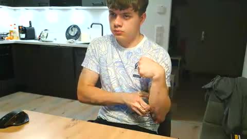 Snapshot of thecuteguy144949 chatting on November 2025 08:32:01 PM thecuteguy144949 online show from November 2025 08:32:01 PM