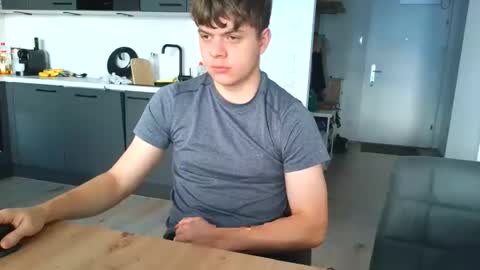 Snapshot of thecuteguy144949 chatting on November 2025 08:25:01 AM thecuteguy144949 online show from November 2025 08:25:01 AM