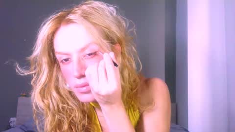 Snapshot of thedollxxxperience chatting on June 2026 03:10:02 AM Yolanda online show from June 2026 03:10:02 AM