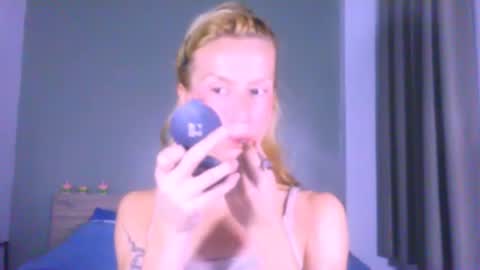 Snapshot of thedollxxxperience chatting on June 2026 02:03:01 AM Yolanda online show from June 2026 02:03:01 AM