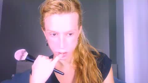 Snapshot of thedollxxxperience chatting on June 2026 04:26:02 AM Yolanda online show from June 2026 04:26:02 AM