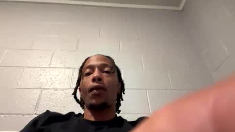 thee304slayer online show from November 2025 05:10:01 AM