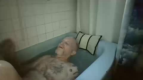 Alpha online show from October 2025 07:03:02 PM