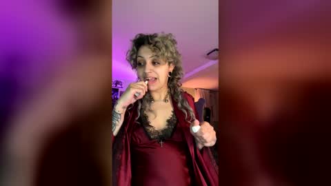 KIng Venus online show from April 2026 02:33:01 AM