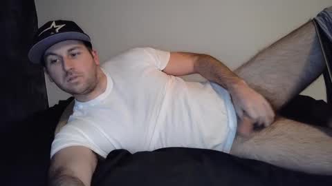 Snapshot of theetwohander chatting on February 2025 09:42:01 PM Theetwohander online show from February 2025 09:42:01 PM