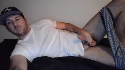 Snapshot of theetwohander chatting on March 2025 11:36:02 AM Theetwohander online show from March 2025 11:36:02 AM