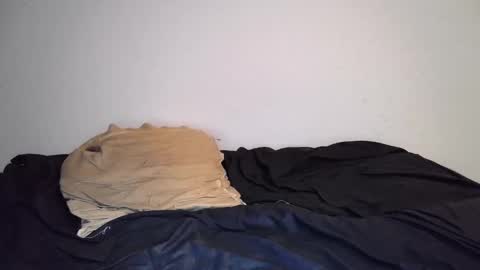 Snapshot of theetwohander chatting on March 2025 10:51:01 AM Theetwohander online show from March 2025 10:51:01 AM