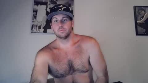 Snapshot of theetwohander chatting on September 2025 02:33:02 AM Theetwohander online show from September 2025 02:33:02 AM