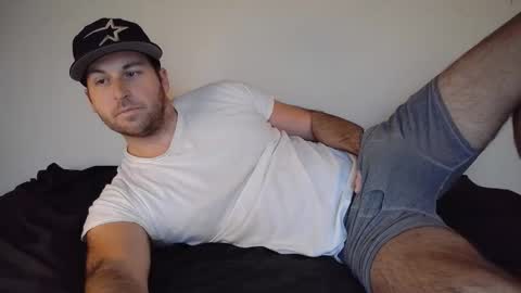 Snapshot of theetwohander chatting on November 2025 07:01:02 PM Theetwohander online show from November 2025 07:01:02 PM