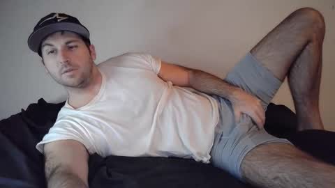 Snapshot of theetwohander chatting on January 2026 03:43:01 AM Theetwohander online show from January 2026 03:43:01 AM