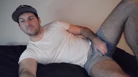 Snapshot of theetwohander chatting on February 2026 03:03:02 AM Theetwohander online show from February 2026 03:03:02 AM