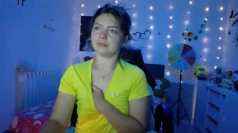 TheFarmergirl online show from September 2025 03:32:02 AM