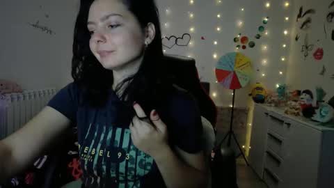 TheFarmergirl online show from October 2025 05:12:02 PM