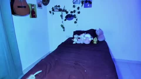 Ariamapola88 online show from September 2025 02:00:02 AM