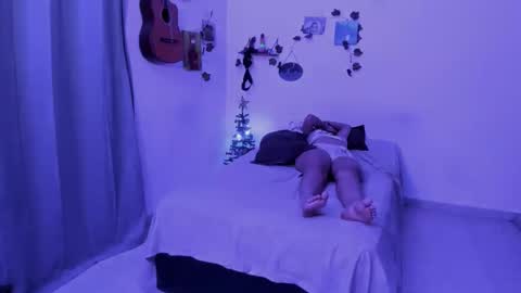 Ariamapola88 online show from December 2025 06:52:01 AM