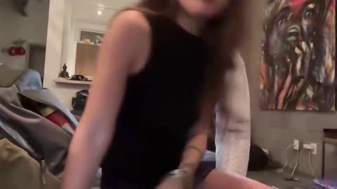 Snapshot of thegabzilla chatting on March 2026 02:18:01 AM thegabzilla online show from March 2026 02:18:01 AM