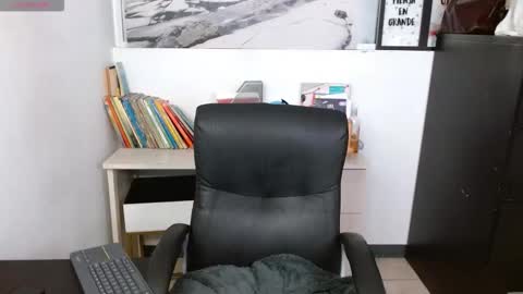 Peyton online show from February 2026 03:01:02 AM