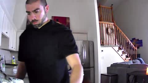 Snapshot of thegreat6268469 chatting on March 2025 02:23:02 AM thegreat6268469 online show from March 2025 02:23:02 AM