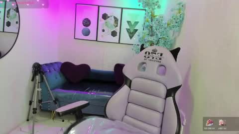 Theia  online show from April 2026 12:41:02 PM