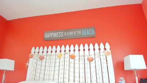 Snapshot of theislandgirl chatting on December 2024 08:12:02 PM Lily Marie online show from December 2024 08:12:02 PM