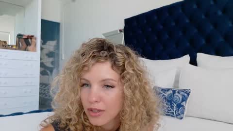 Lily Marie online show from March 2026 08:59:01 PM