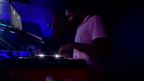 Snapshot of thejamaican101 chatting on September 2025 02:57:01 AM Alex876 online show from September 2025 02:57:01 AM