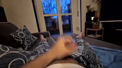 Thelasthornet online show from December 2024 06:33:01 AM