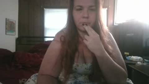 Snapshot of theloglady757013 chatting on June 2026 11:55:01 PM theloglady757013 online show from June 2026 11:55:01 PM