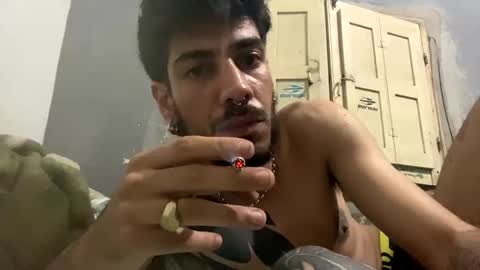 themarttinguyyy online show from December 2025 07:25:01 AM