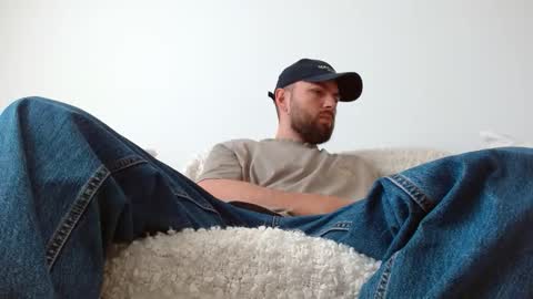 TheMonarchGoat online show from April 2026 05:30:01 AM