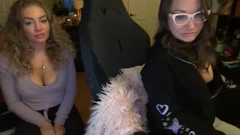 Cach Nelson online show from December 2024 10:12:01 PM