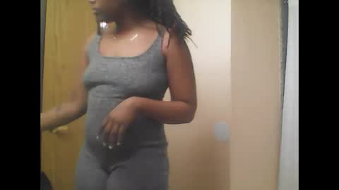 TheNaturalGoddess online show from February 2025 04:04:01 AM