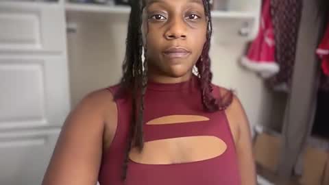 Snapshot of thenaturalgoddess chatting on May 2026 11:53:02 PM TheNaturalGoddess online show from May 2026 11:53:02 PM