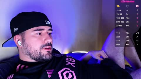 Snapshot of theoravi chatting on December 2024 03:05:02 AM Theo Ravi online show from December 2024 03:05:02 AM