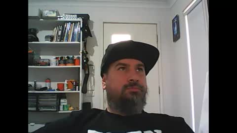 Snapshot of theozbeardguy chatting on October 2025 01:50:02 AM aussiebeard online show from October 2025 01:50:02 AM