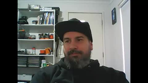 Snapshot of theozbeardguy chatting on October 2025 12:15:02 AM aussiebeard online show from October 2025 12:15:02 AM