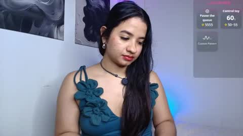 Snapshot of thepeach_ chatting on August 2026 07:27:01 PM thepeach_ online show from August 2026 07:27:01 PM