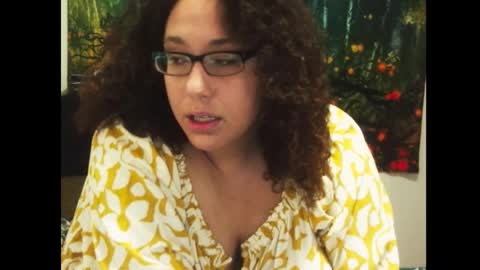 Amelia online show from November 2025 06:17:01 PM