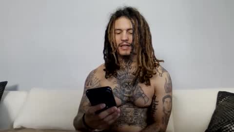 Snapshot of therealbdsmhotboy chatting on November 2025 02:41:01 PM therealbdsmhotboy online show from November 2025 02:41:01 PM