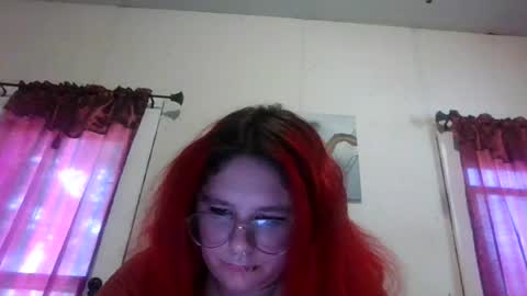 Snapshot of thered_scarlett chatting on July 2026 03:03:02 PM thered_scarlett online show from July 2026 03:03:02 PM