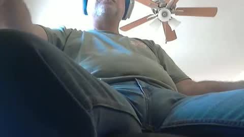 Neo online show from November 2025 06:04:02 PM