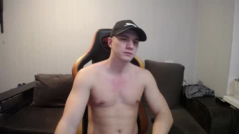 Nick   online show from January 2025 07:28:01 PM