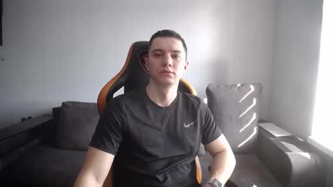 Nick   online show from February 2025 08:29:02 AM