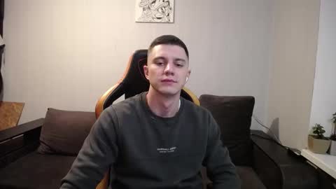 Nick   online show from November 2025 06:41:04 PM