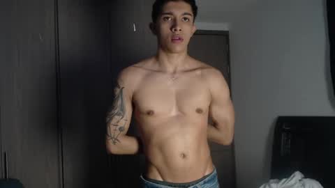 thesaint_xxx online show from October 2025 03:09:02 AM